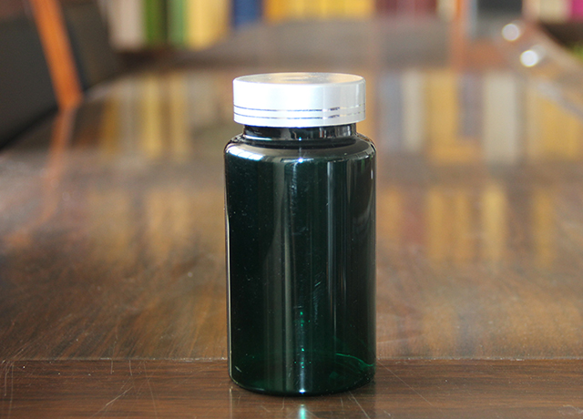 225cc綠色瓶42仿銀蓋 高度112mm  直徑55mm